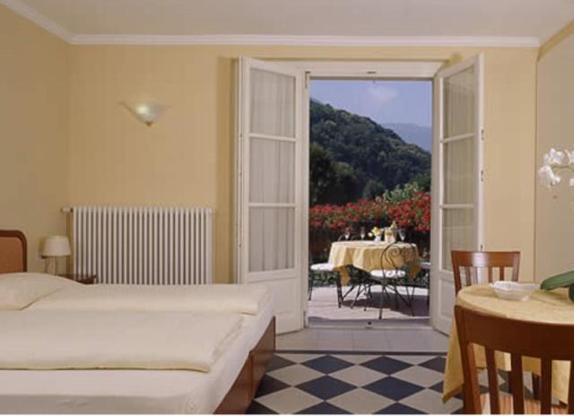 Hotel Villa Delle Palme Cannobio Extérieur photo